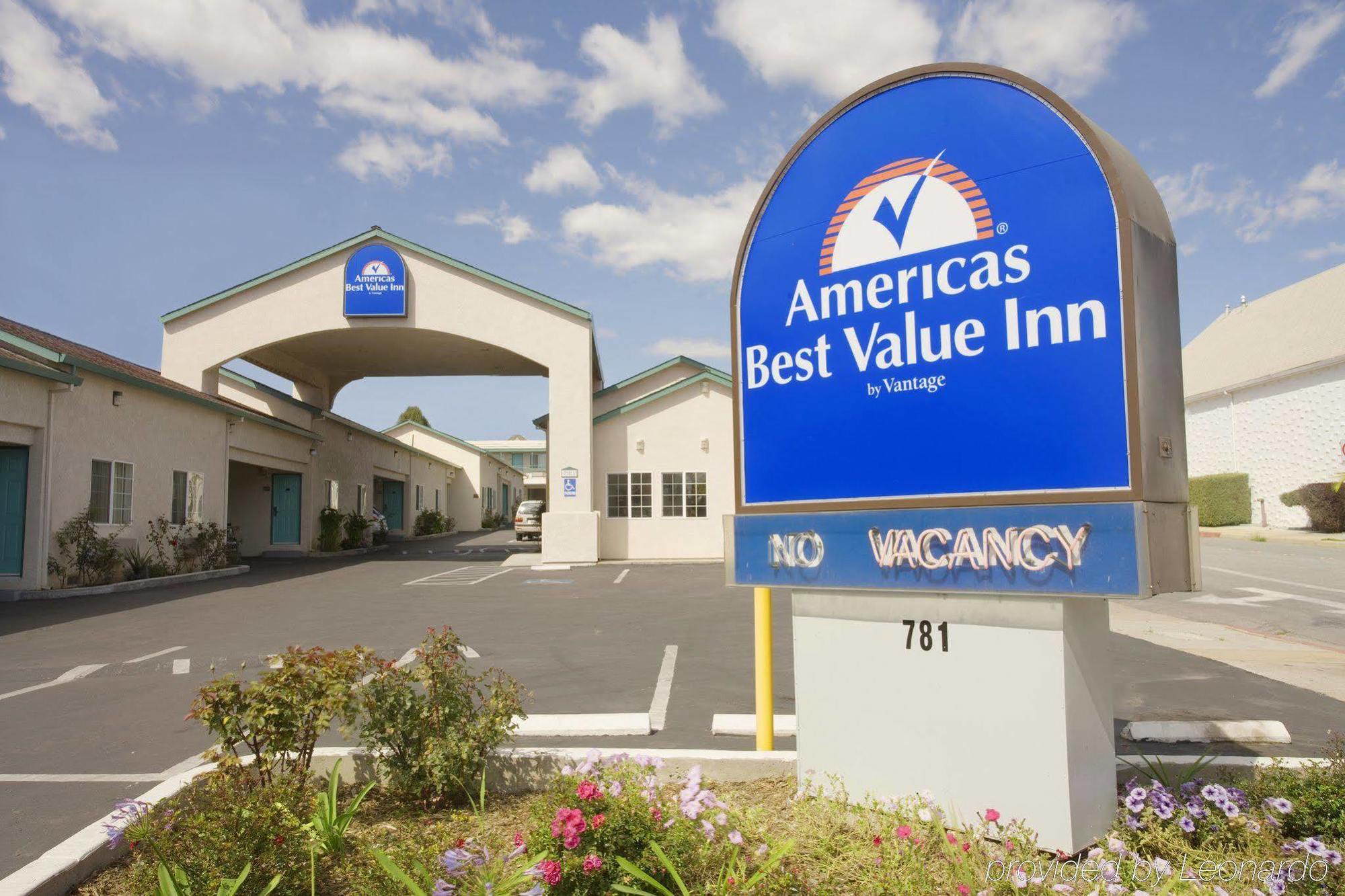 Royal Inn Watsonville Exterior photo